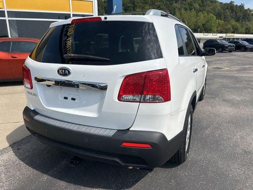 2013 Kia Sorento LX