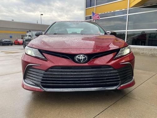 2022 Toyota Camry LE