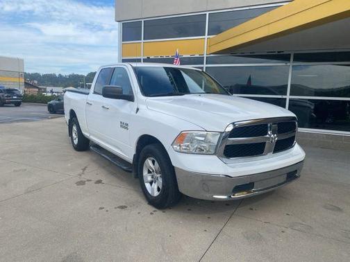 2016 RAM 1500 SLT