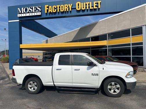 2016 RAM 1500 SLT