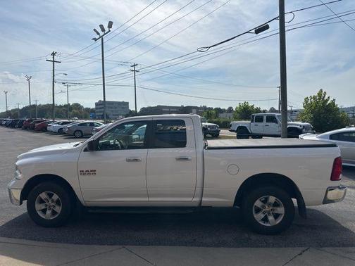 2016 RAM 1500 SLT