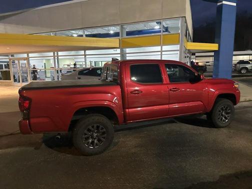 2022 Toyota Tacoma V6