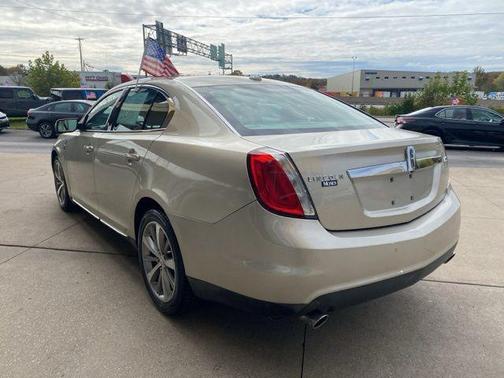 2011 Lincoln MKS Base