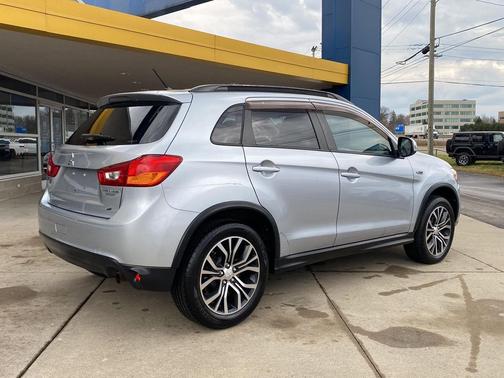 2016 Mitsubishi Outlander Sport 2.0 ES