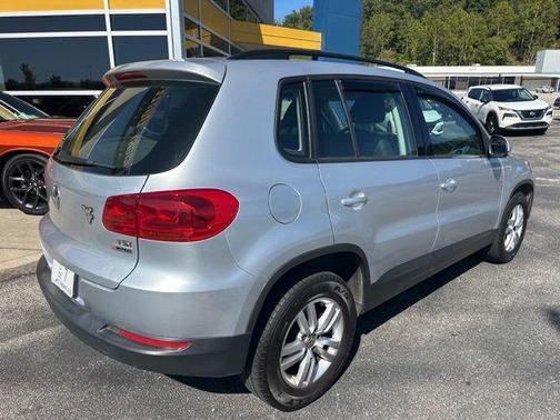 2016 Volkswagen Tiguan S