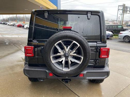 2025 Jeep Wrangler 4xe Sport S