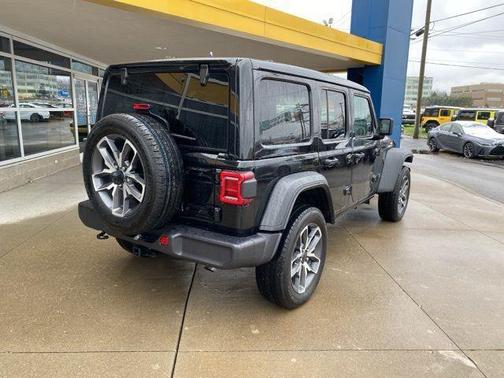 2025 Jeep Wrangler 4xe Sport S