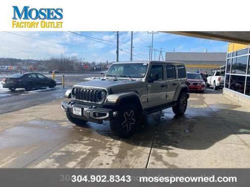 2024 Jeep Wrangler 4-Door Sahara 4x4