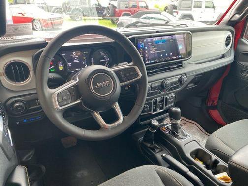 2024 Jeep Wrangler 4xe Sahara