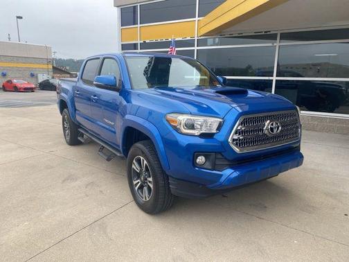 2016 Toyota Tacoma TRD Sport