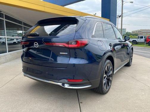 2024 Mazda CX-90 PHEV Premium