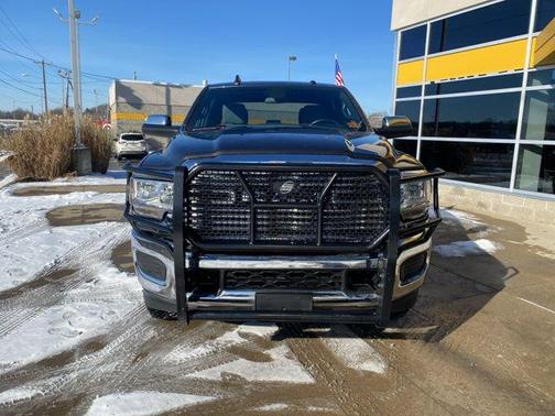 2021 RAM 2500 Big Horn Crew Cab 4x4 6'4' Box
