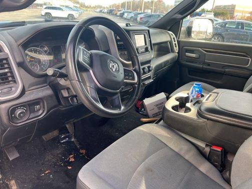 2021 RAM 2500 Big Horn Crew Cab 4x4 6'4' Box