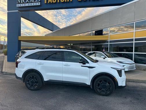 2025 Kia Sorento EX