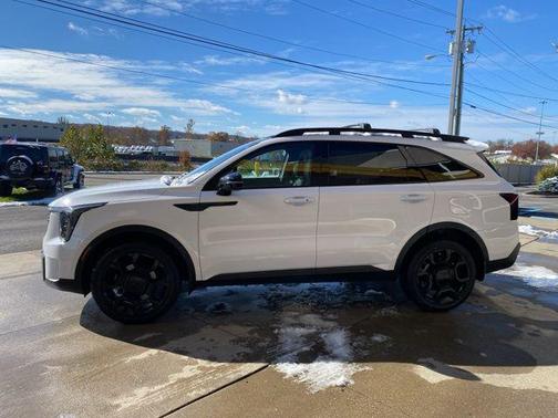 2025 Kia Sorento EX