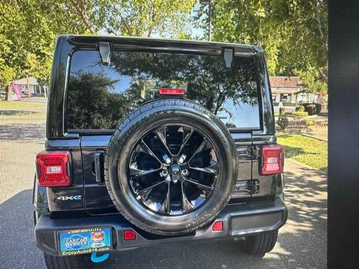2024 Jeep Wrangler 4xe Sahara