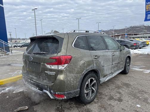 2023 Subaru Forester Touring
