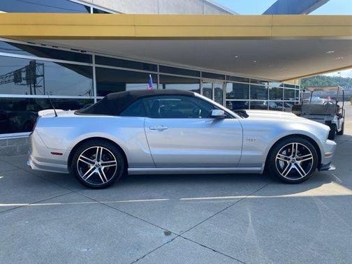 2012 Ford Mustang GT Premium