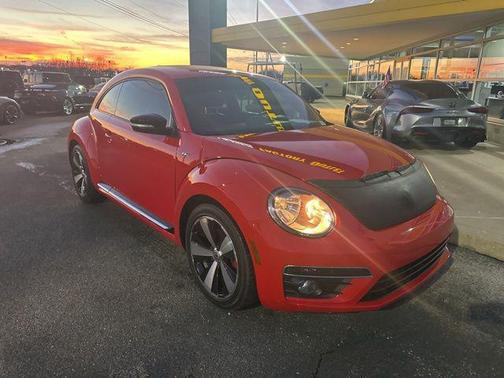 2016 Volkswagen Beetle R-Line SE