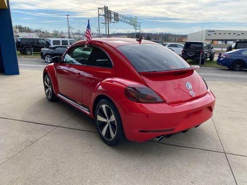 2016 Volkswagen Beetle R-Line SE