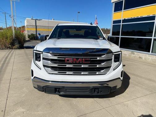 2022 GMC Sierra 1500 SLE
