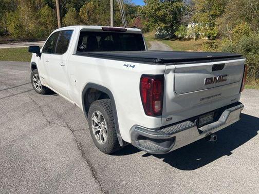 2022 GMC Sierra 1500 SLE