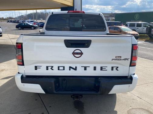 2023 Nissan Frontier PRO-4X