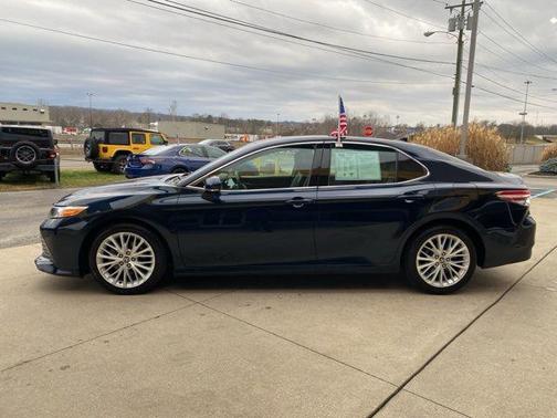 2020 Toyota Camry XLE