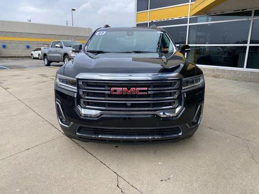 2023 GMC Acadia AWD AT4