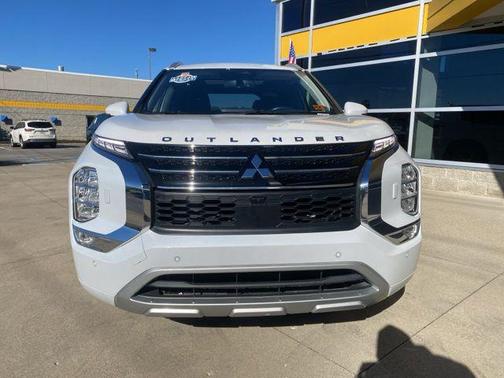 2023 Mitsubishi Outlander PHEV SEL