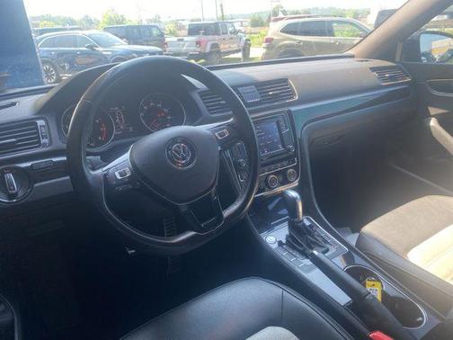2018 Volkswagen Passat 3.6L V6 GT