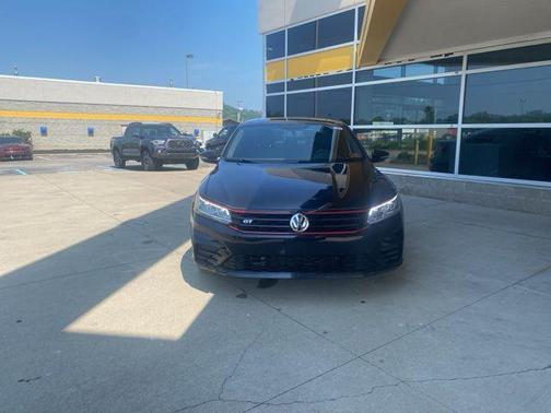 2018 Volkswagen Passat 3.6L V6 GT