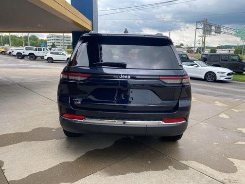 2024 Jeep Grand Cherokee 4xe Base