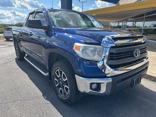2015 Toyota Tundra SR5