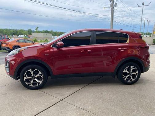 2022 Kia Sportage LX