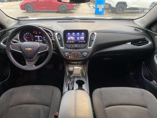 2021 Chevrolet Malibu FWD LT