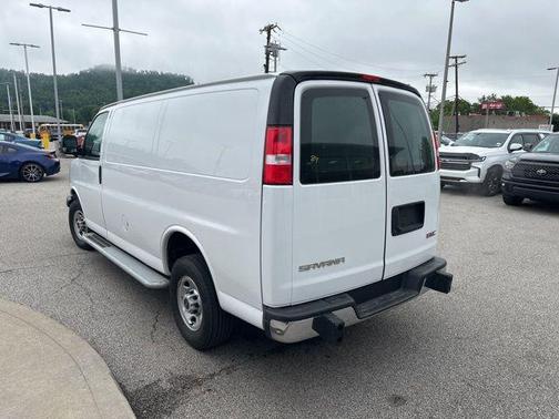 2023 GMC Savana 2500 Work Van