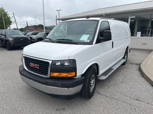 2023 GMC Savana 2500 Work Van