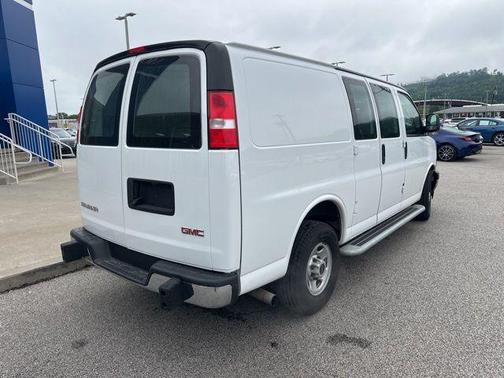 2023 GMC Savana 2500 Work Van