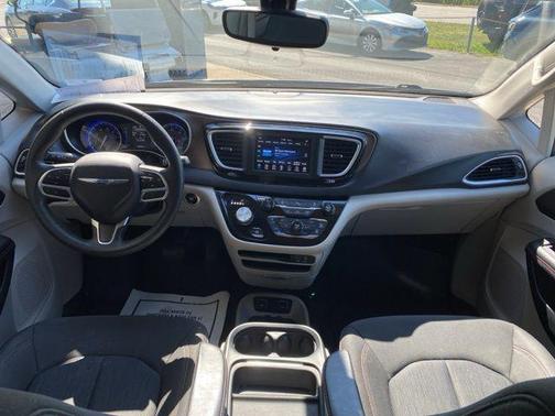 2018 Chrysler Pacifica Touring Plus