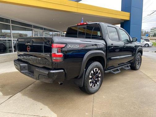 2022 Nissan Frontier PRO-4X