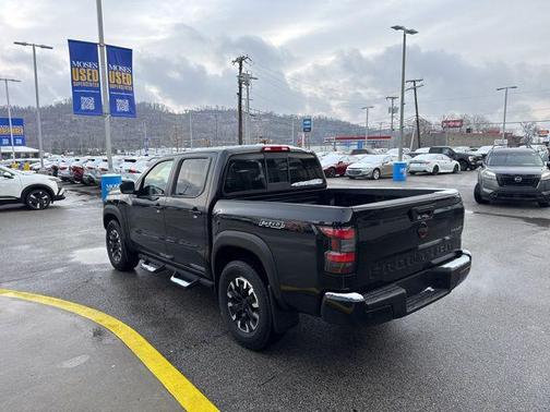 2022 Nissan Frontier PRO-4X