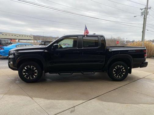 2022 Nissan Frontier PRO-4X