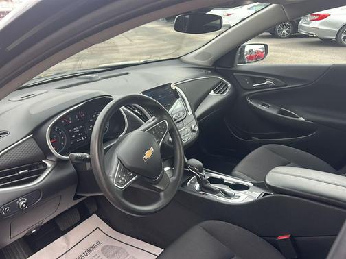 2025 Chevrolet Malibu FWD 1LT