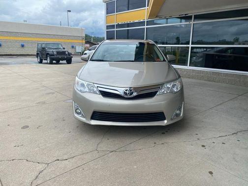 2014 Toyota Camry XLE