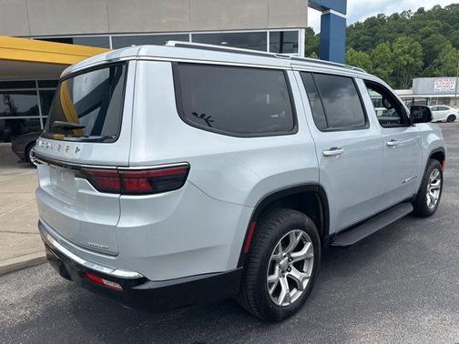 2022 Jeep Wagoneer Series II 4x4