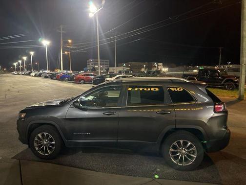 2019 Jeep Cherokee Latitude Plus