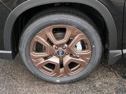 2025 Subaru Ascent Bronze Edition