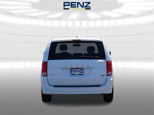 2016 Dodge Grand Caravan AVP/SE
