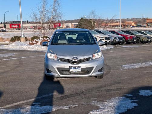 2012 Toyota Yaris SE
